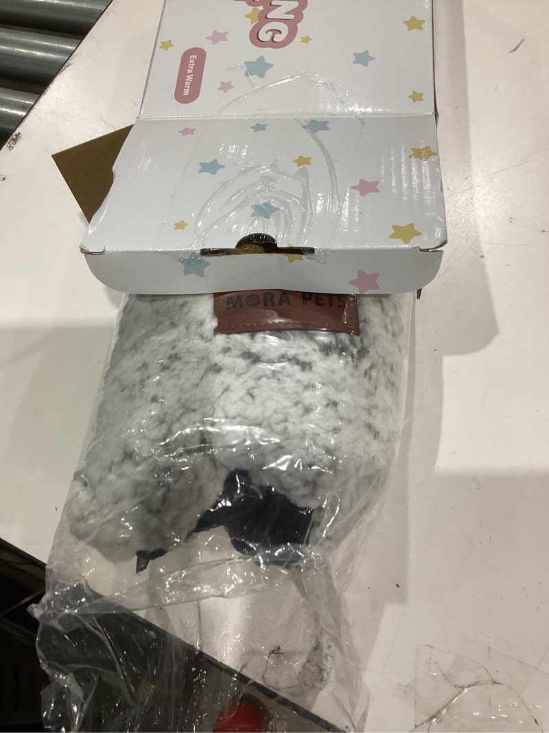 Condition photo showing Good Condition for Self Warming Cat Bed Self Heating Cat Dog Mat 29.1 x 18.9 inch Extra Warm Thermal Pet Pad for Indoor Outdoor Pets with Removable Cover Non-Slip Bottom Washable 29.1"L x 18.9"W x 1.0"Th A-Light Gray