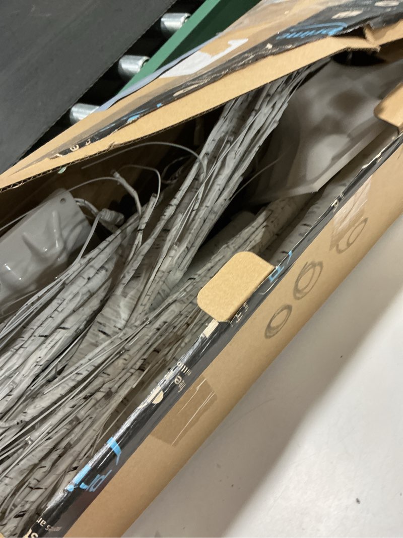 Condition photo showing Good Condition for 1-Pack 4FT Lighted Birch Trees (Higher Size & Floor Standing), 48 LED Twinkling Birch Christmas Tree Lights for Indoor & Outdoor, 2 Modes Warm White Tree Lights for Christmas Thanksgiving Home Decor Warm White 1Pack-4FT