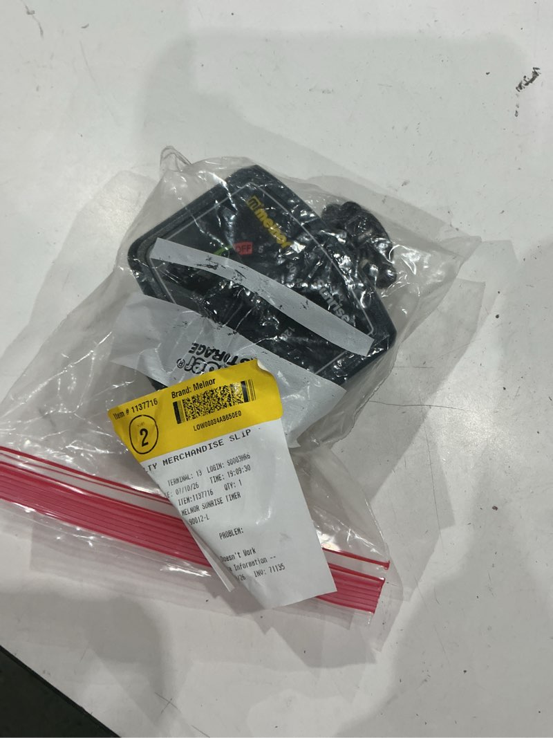 Condition photo showing As Is for melnor 1 output port stationary digital hose end timer