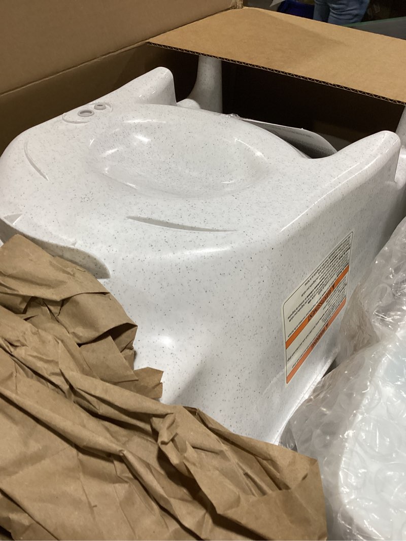 Condition photo showing Good Condition for The First Years Rain Shower Baby Bathtub Set - Includes Infant Sling, Soothing Spray Shower Head, Fresh Water Tank and Built in Soft Brush - 3 in 1 Grow with Me Design - Baby Bath Essentials Shower + Tub