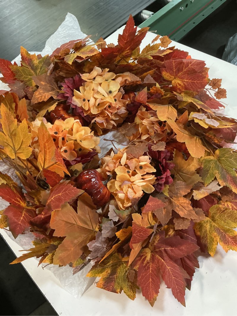 Condition photo showing Good Condition for topia 26 inch artificial dried hydrangea wreath, autumn fall wreath, handmade silk floral door decor (fall colour hydrangea/maple leaves) fall colour hydrangea/maple leaf