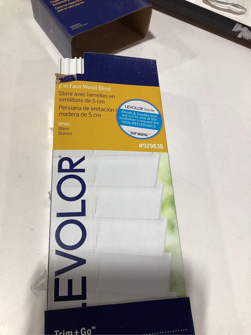 Condition photo showing Good Condition for levolor trim+go 2-in slat width 23-in x 48-in cordless white faux wood room darkening horizontal blinds
