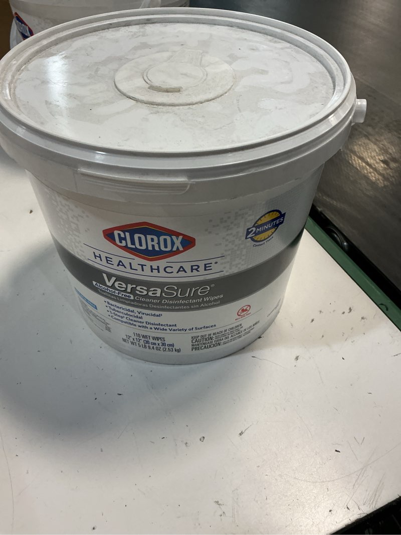 Condition photo showing Good Condition for clorox healthcare versasure cleaner disinfectant wipes, 12\" x 12\", 110 count bucket (package may vary) 110 count (pack of 1)