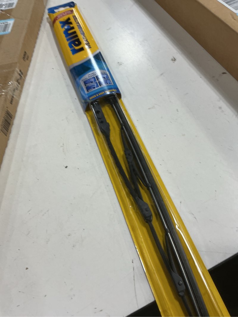 Condition photo showing Good Condition for rain-x rx30224 weatherbeater wiper blades, 24" windshield wipers (pack of 1), automotive replacement windshield wiper blades that meet or exceed oem quality and durability standards pack of 1 24"