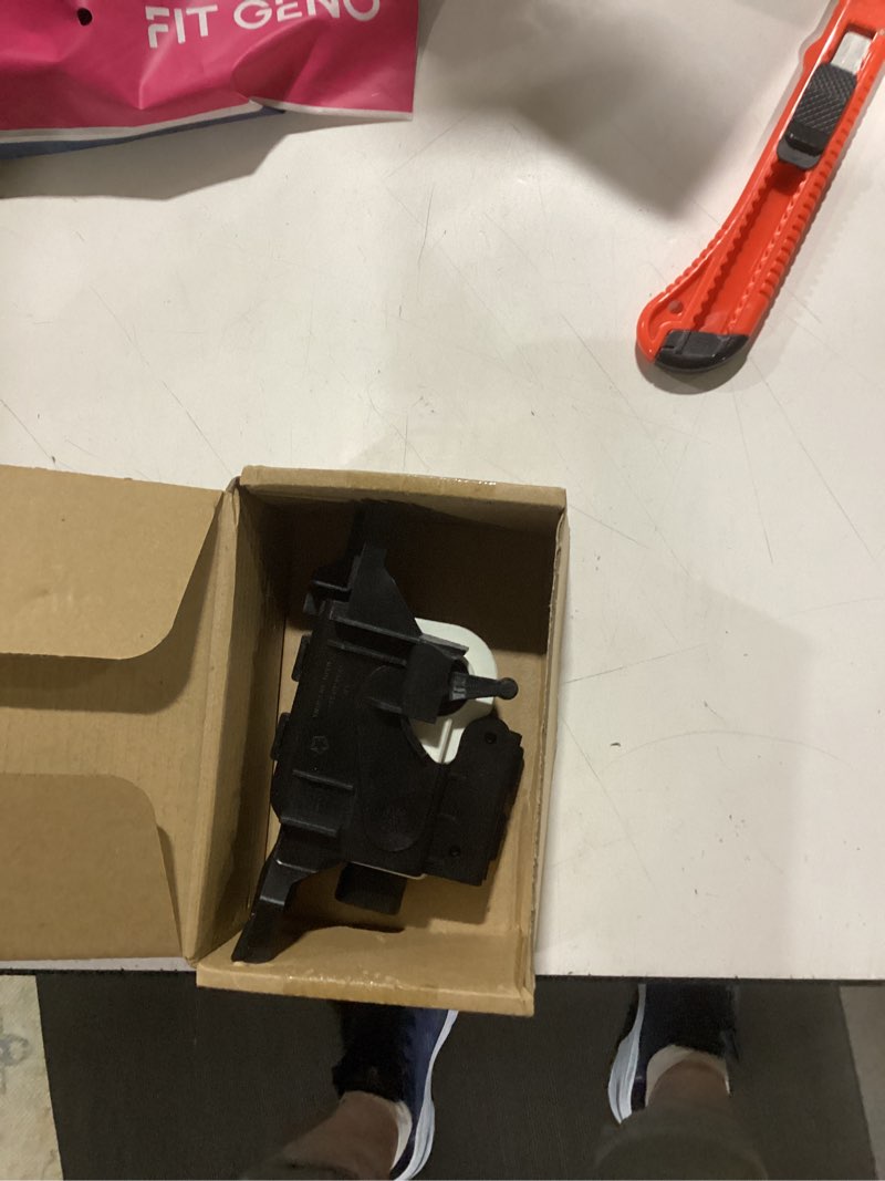 Condition photo showing As Is for active radiator grille shutter actuator motor – fits ram 1500 (2013-2018) & ram 1500 classic (2019-2021) – 3.6l/4.7l/5.7l engine compatible