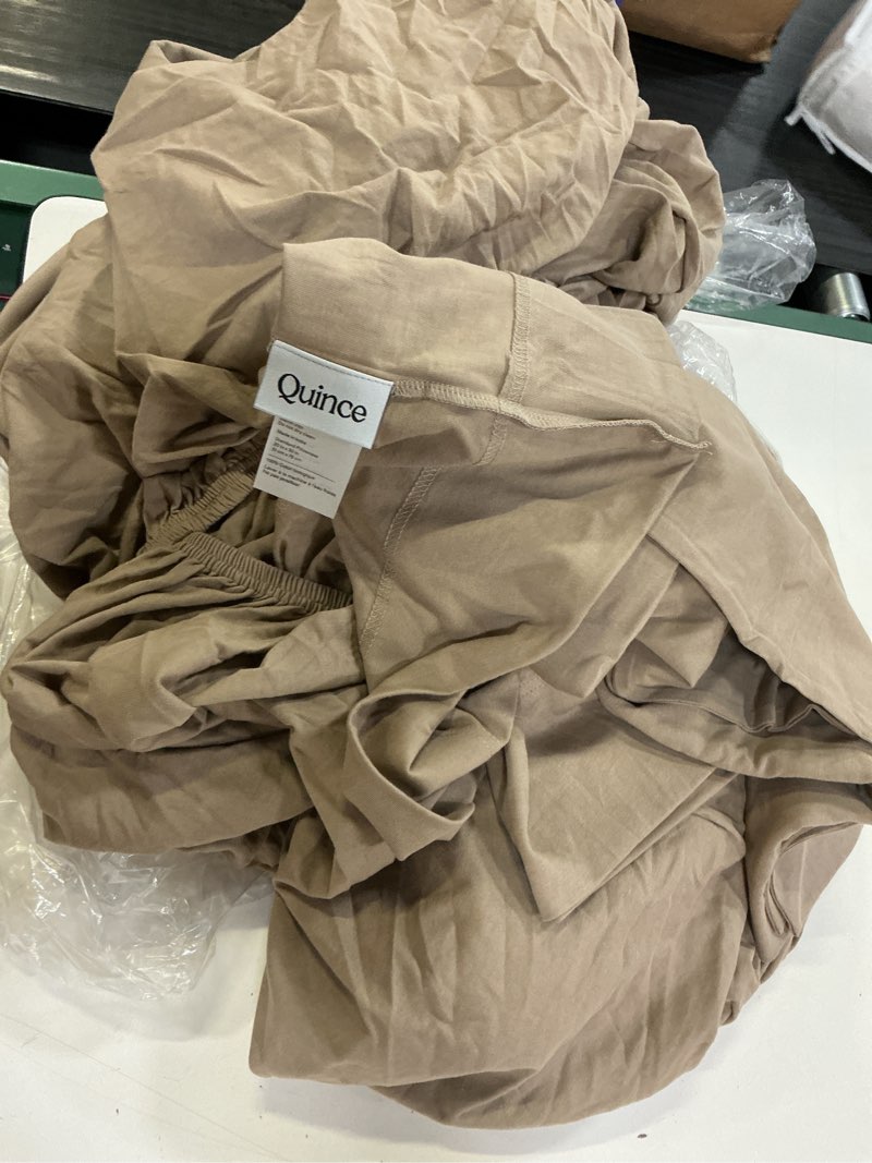 Condition photo showing Good Condition for o organic crisp percale sheet set toffee queen