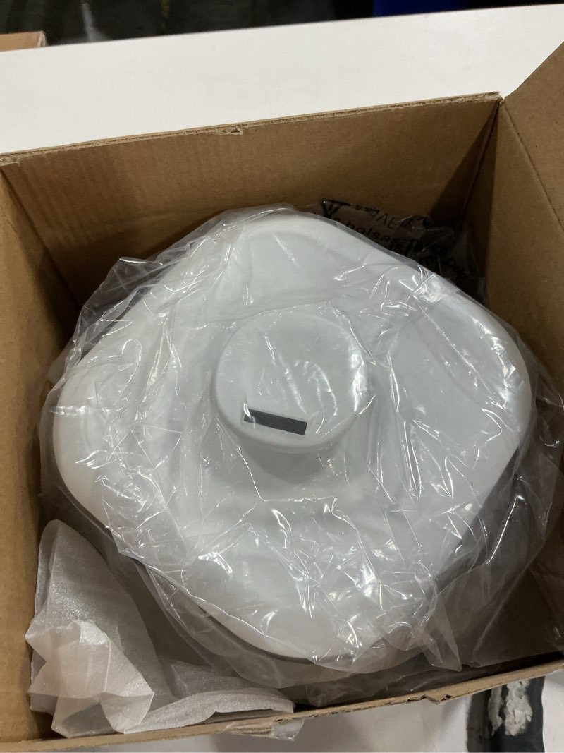 Condition photo showing Good Condition for safety 1st easy-fill cool mist humidifier, white