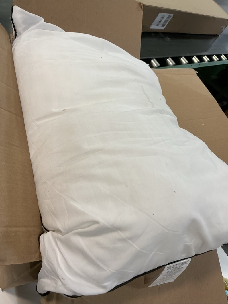 Condition photo showing item condition for FluffCo Zen Pillow Basics Down Alternative Pillow - 2 Pack | Soft Bed Pillows for Luxury Comfort | Vegan Microfiber, Cooling Surface, Machine Washable | Standard/Queen Size Bed Pillows | 20" x 28"