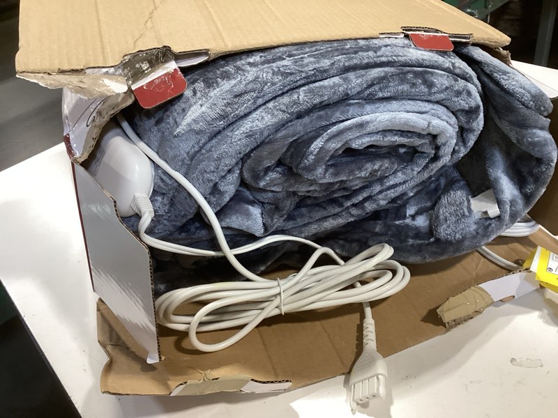 Condition photo showing Good Condition for homemate heated electric blanket queen size - 84"x90" heating bed blanket throw with 10 heating levels 8 hours auto off fast heating over-heat protection ultra soft flannel etl certified, grey grey queen 84"x90"