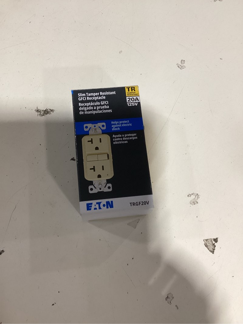 eaton 20 -amp 125-volt tamper resistant gfci residential decorator outlet receptacles , ivory