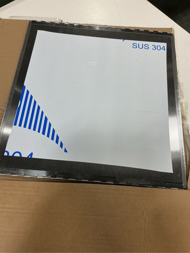 Condition photo showing As Is for 4 sided grease splatte...tter guard(15.7  x 1 5,7