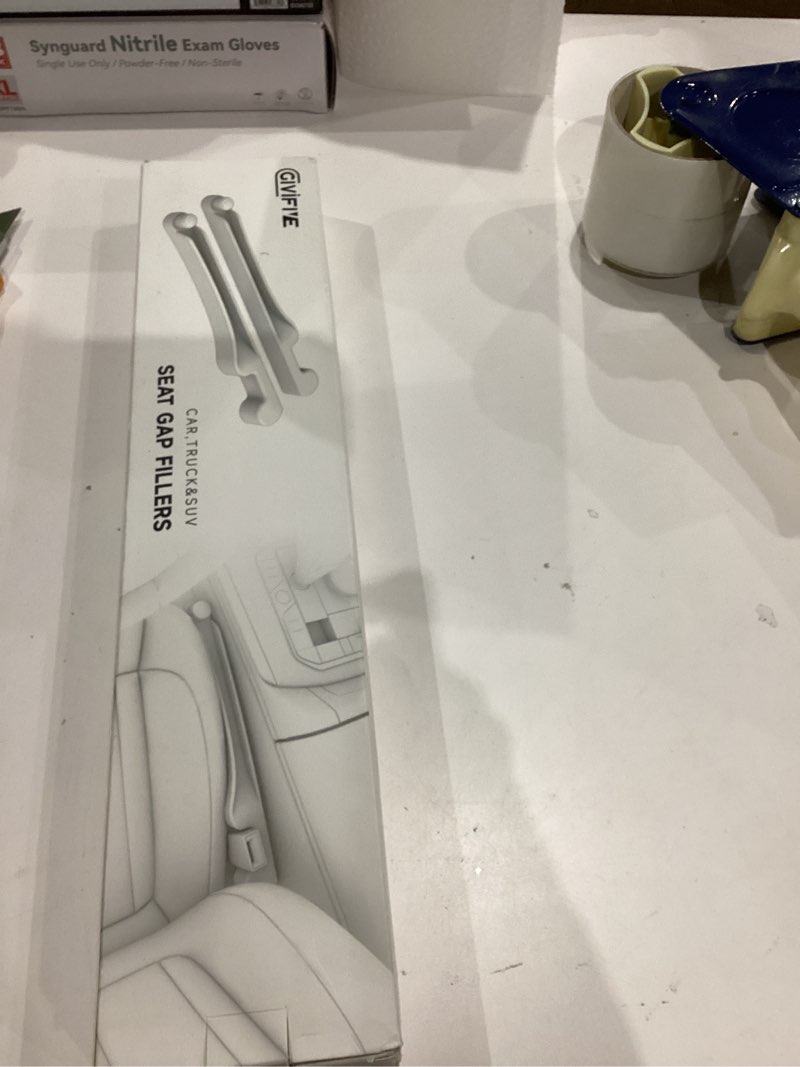 Condition photo showing As Is for Car Seat Gap Filler Set of 2, Soft Foam Multifunctional Seat Side Gap Filler with Organizer & Hook Function, 3in1 Gap Stopper Universal Fit Car SUV Truck Fill The Gap Between Seat & Console Black Most Cars – Standard