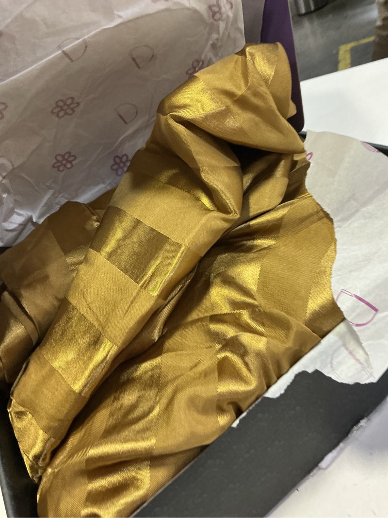 Condition photo showing Good Condition for decolure satin sheets queen size bed set 4 pcs - silky & luxuriously soft satin bedding w/ 15 inch deep pocket - hypoallergenic, double stitching, wrinkle free - elegant silky satin bed sheets (gold)