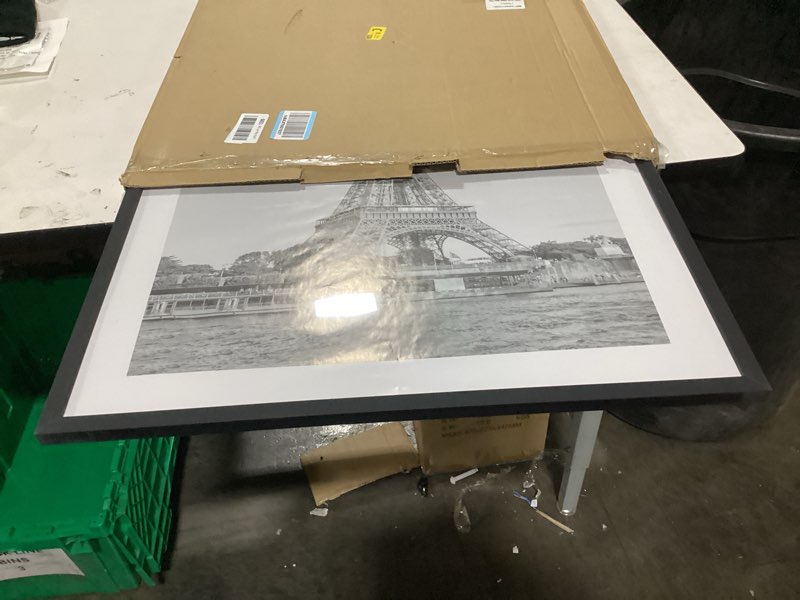 Condition photo showing Good Condition for upsimples 24x32 Poster Frame, Display Pictures 20x28 with Mat or 24 x 32 Without, Wall Hanging Picture Frames, Black, 1 Pack Black 24x32