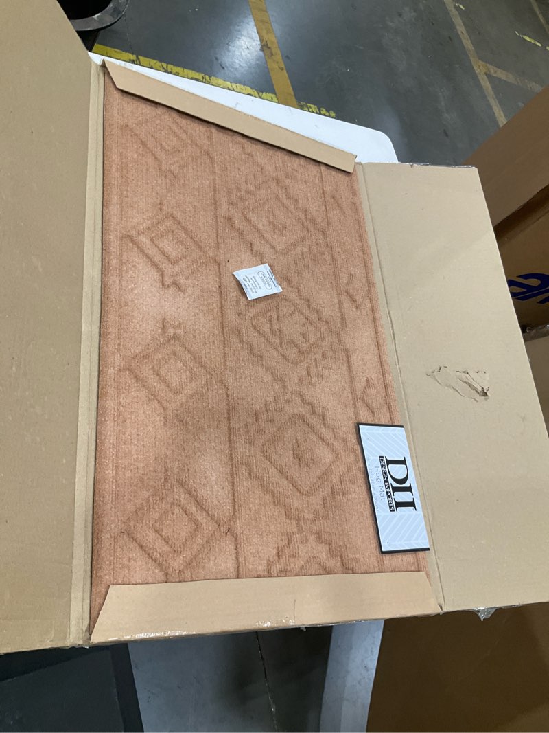 Condition photo showing Good Condition for dii hog mat doormat, 18 x 30, aztec