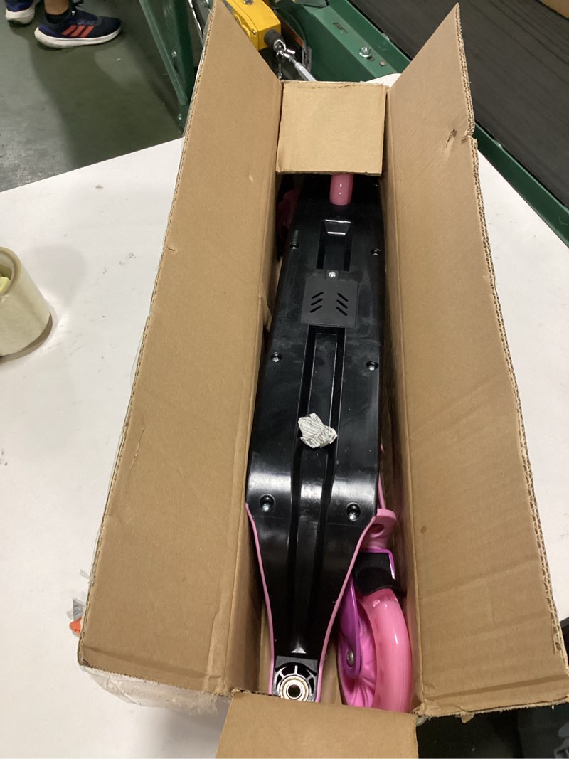https://lotting-media.assets.bidfta.com/lotting_3670cf91-3eaa-4781-b9b5-5f2dcd47805e
