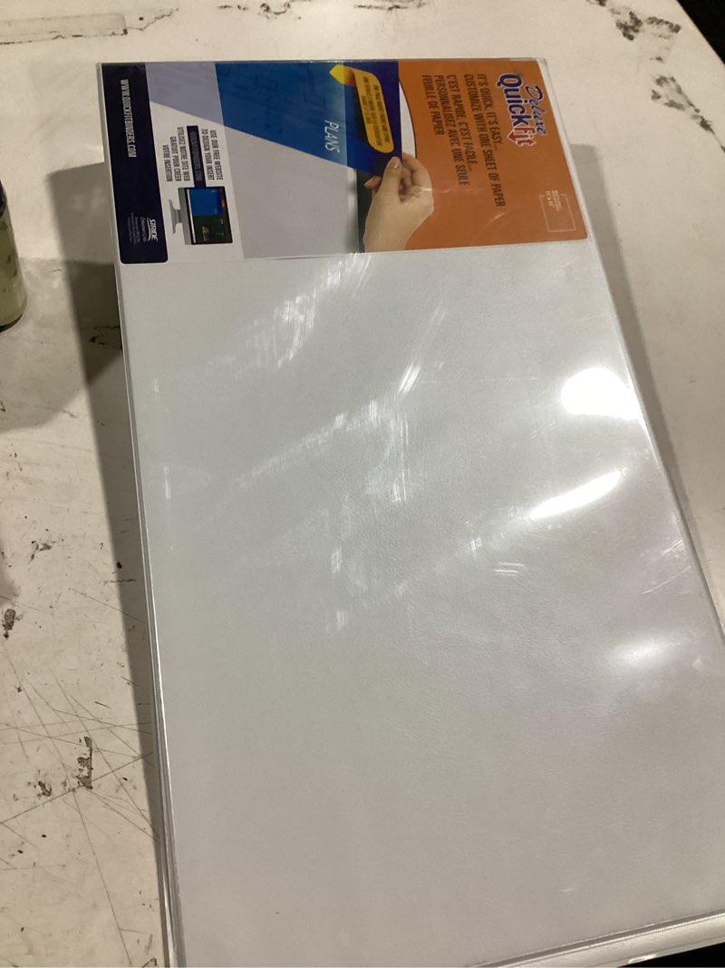 Condition photo showing Good Condition for quickfit 94030 - ledger d-ring binder, white, 2" 1 pack 2 inch white