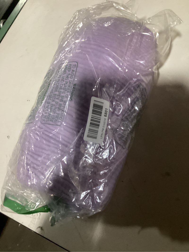 Condition photo showing Good Condition for EMME Cotton Blanket Twin XL for Bed Soft Muslin Blankets 66"x90" Lightweight Breathable Layering Bedspread Coverlet All Season Gauze, Lavender Twin XL 07 - Lavender