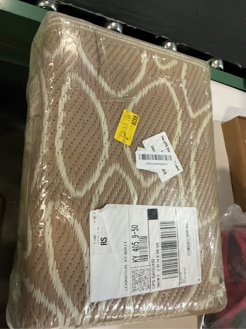 Condition photo showing New/Like New for ileading waterproof outdoor rug 8x10, reversible plastic straw patio rug, portable indoor outdoor rv camping mat carpet for deck, porch, balcony, backyard, picnic, floral brown brown-flower 8' x 10' (rectangular)