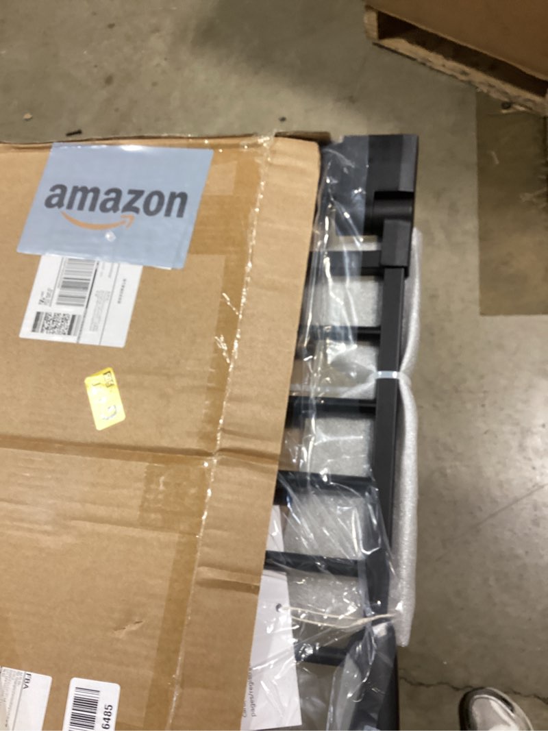 Condition photo showing New/Like New for babelio baby gate for doorways and stairs, 26-40" auto close dog gate, pressguard c5, easy-install pressure mounted satey door, no drilling safety gate for child and pets, black black 30"tall 26"-40" wide