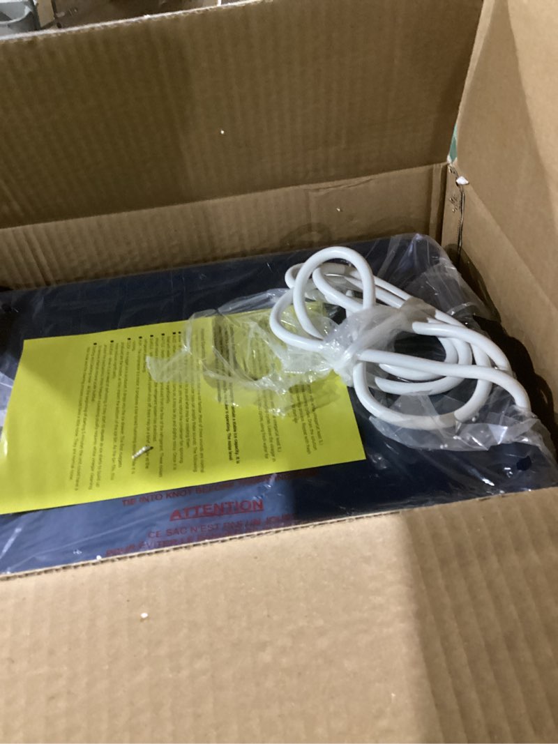 Condition photo showing Good Condition for FRIGIDAIRE Gallery EFIC255 Countertop Crunchy Chewable Nugget Ice Maker, 44lbs per Day, Auto Self Cleaning, 2.0 Gen, Navy