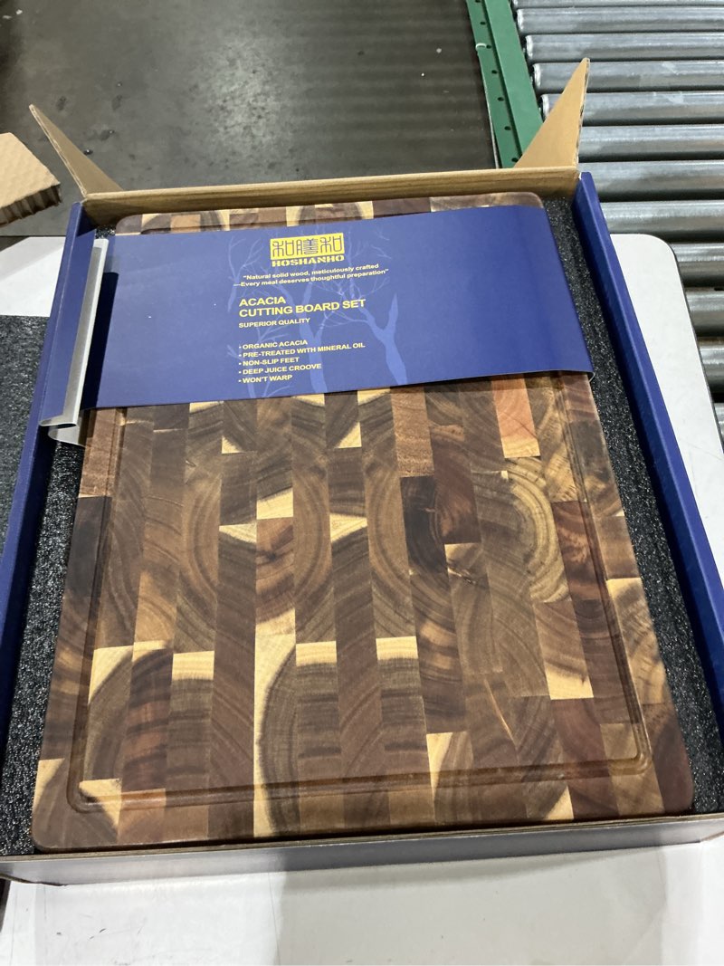 Acacia Cutting board set