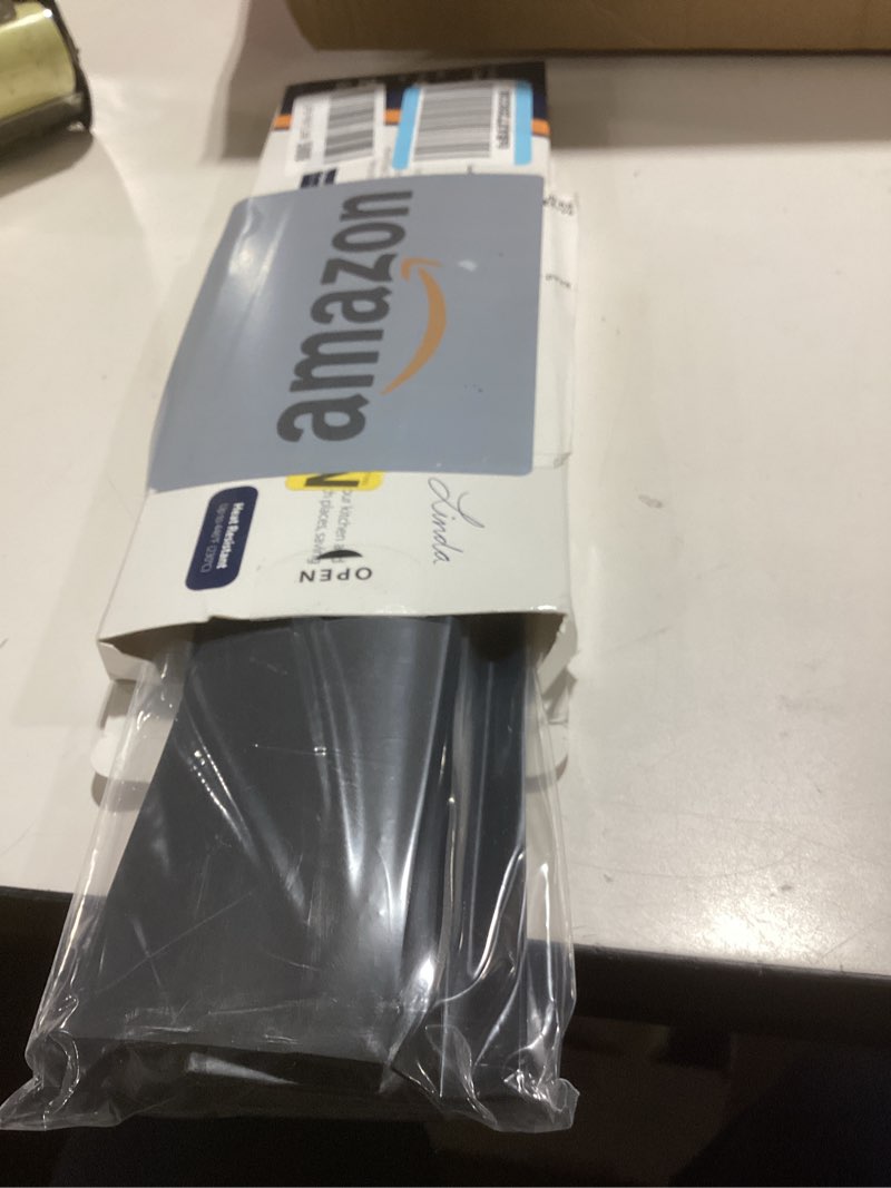 Condition photo showing New/Like New for linda’s essentials silicone stove gap covers (2 pack), heat resistant oven gap filler seals gaps between stovetop and counter, easy to clean stove gap guard (25 inches, black) 25 inches black