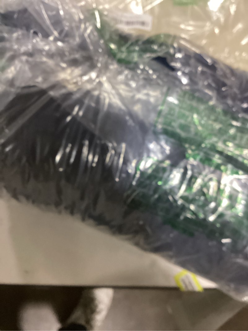 Condition photo showing New/Like New for Carriediosa 100% Cotton Muslin Throw Blanket 70" X 80" Twin Size?4-Layers Summer Gauze Throws for Bed Couch?Soft Lightweight Breathable Linen Blankets Bedspread for Adults All Season?Navy Blue Navy Blue Twin