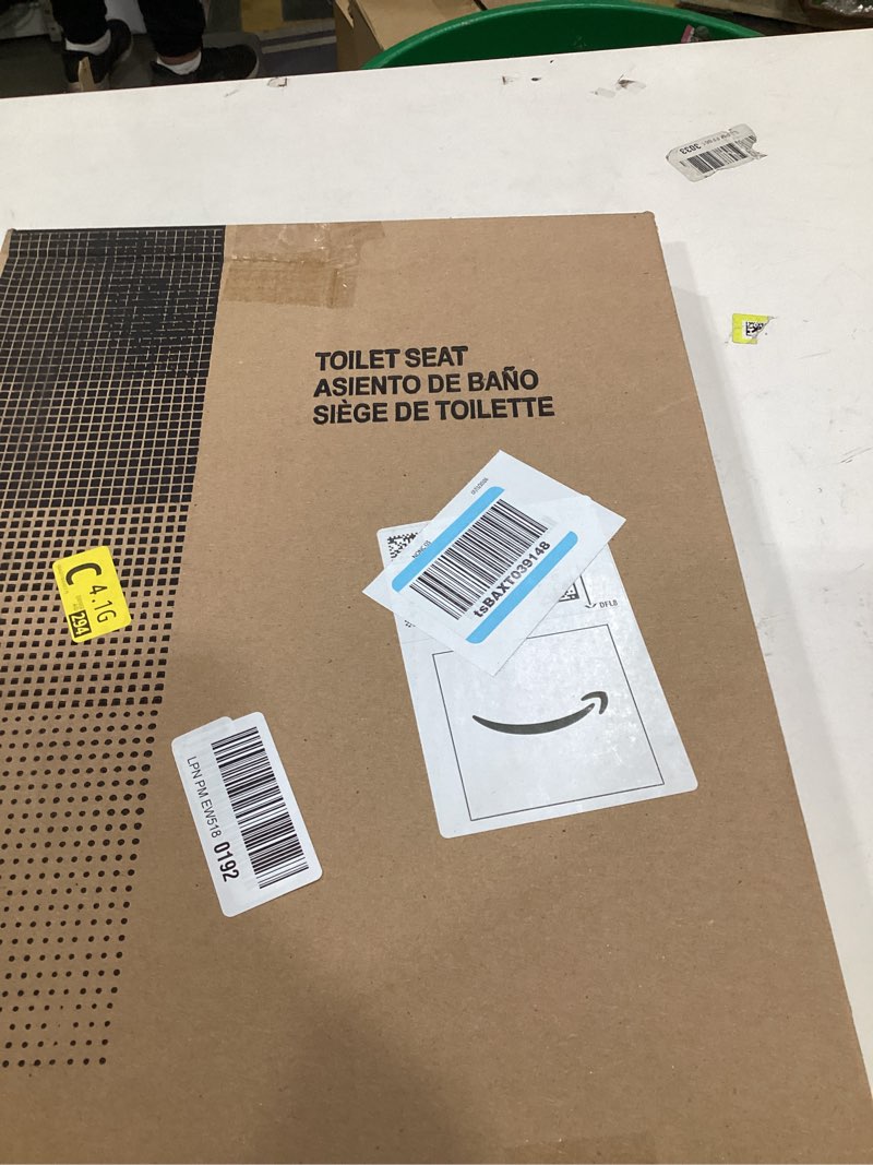 Condition photo showing New/Like New for Bemis 170 Durable Plastic Toilet Seat, Elongated, White