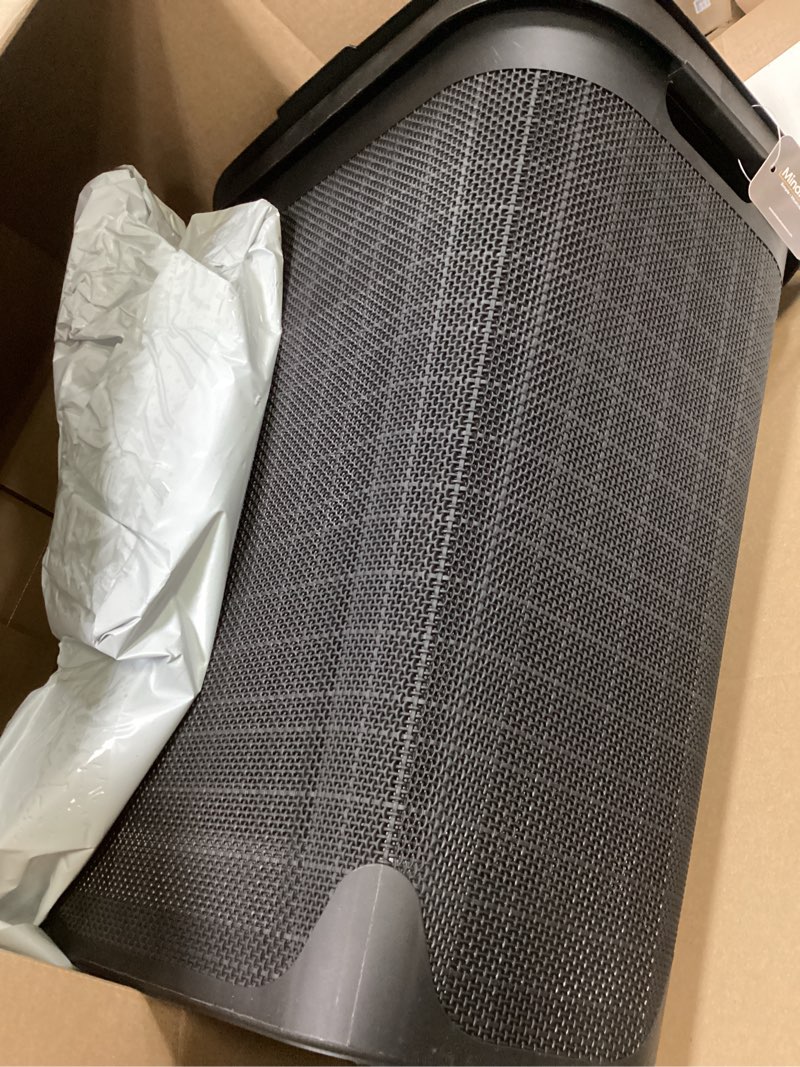 Condition photo showing Good Condition for Mind Reader 60L Slim Laundry Hamper, Clothes Basket, Lid, Linen Design, Plastic, Black