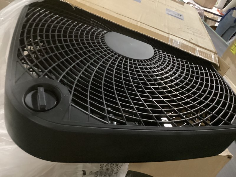 Condition photo showing Good Condition for amazon basics 3 speed box fan, indoor electric fan for home cooling, 5 blades, lightweight design, 67 watts, 20-inch, black, 6.8"d x 20.86"w x 21.33"h