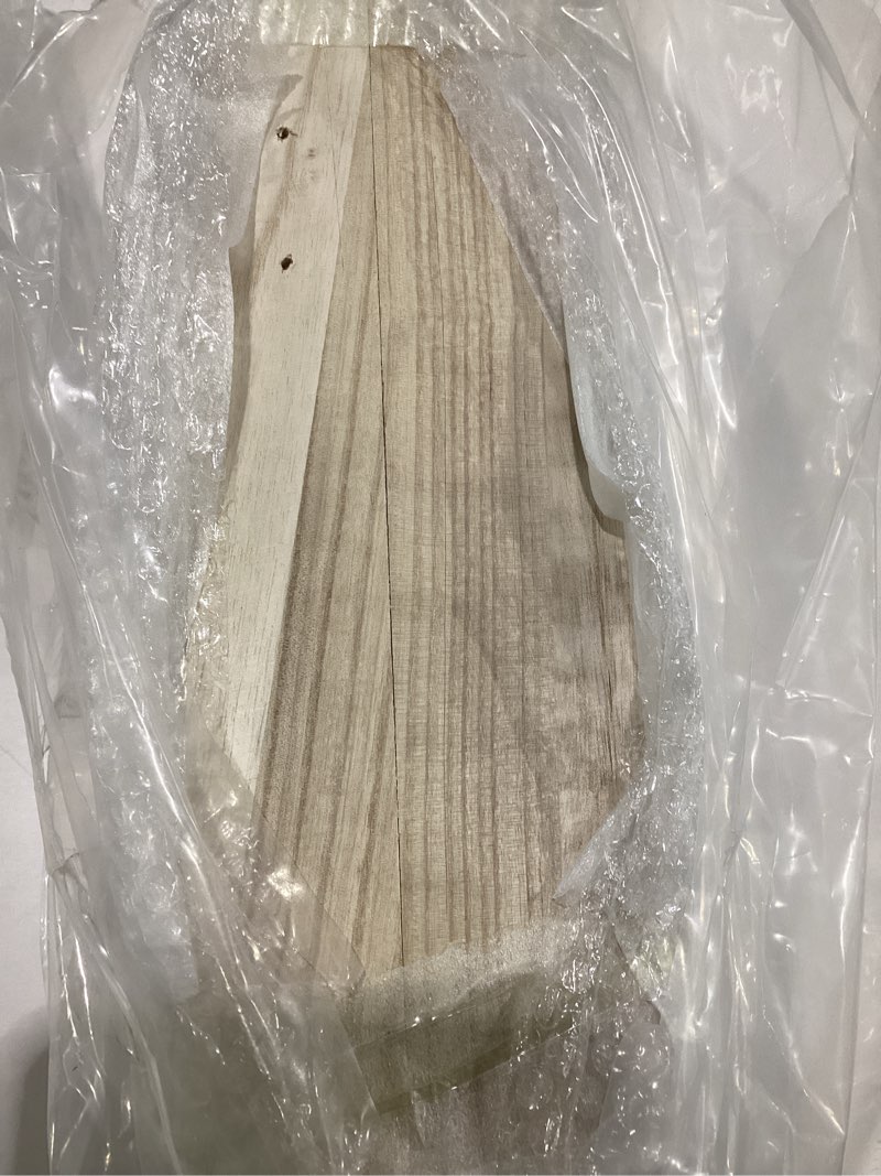 Condition photo showing New/Like New for Thyle Hockey Equipment Drying Rack Wooden Hockey Drying Rack Anti Slip and Space Saving Sports Storage Dry Racks for Youth Adult Equipment 59.8 x 26.8 Inch 7 Additional Hanging Clips