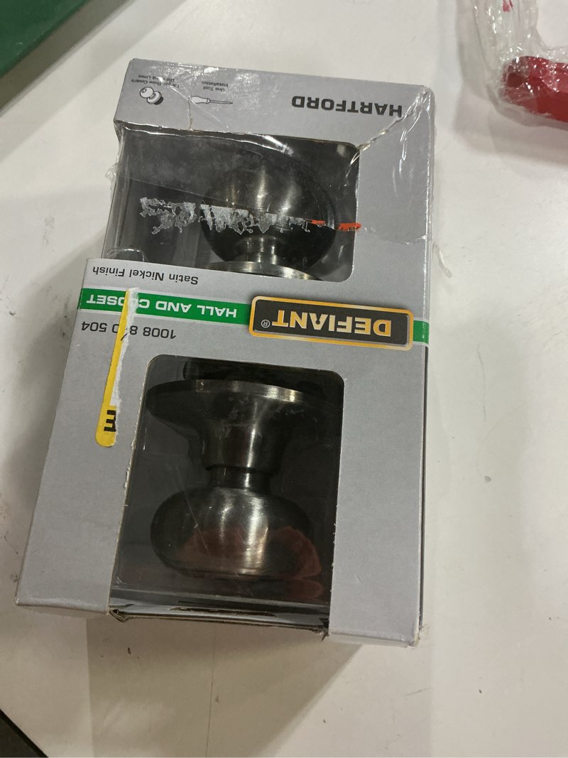Condition photo showing Good Condition for hartford satin nickel hall/closet door knob