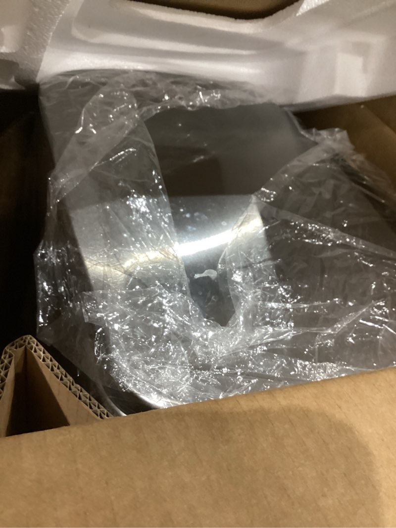 Condition photo showing Good Condition for SONGMICS Trash Can, Garbage Can with Lid, 5.2-Gallon (20L) Step Trash Bin for Kitchen, Stainless Steel, Soft Close and Stays Open, Inner Bucket, Includes 15 Trash Bags, Silver ULTB543E01 Silver 5.2 Gallons