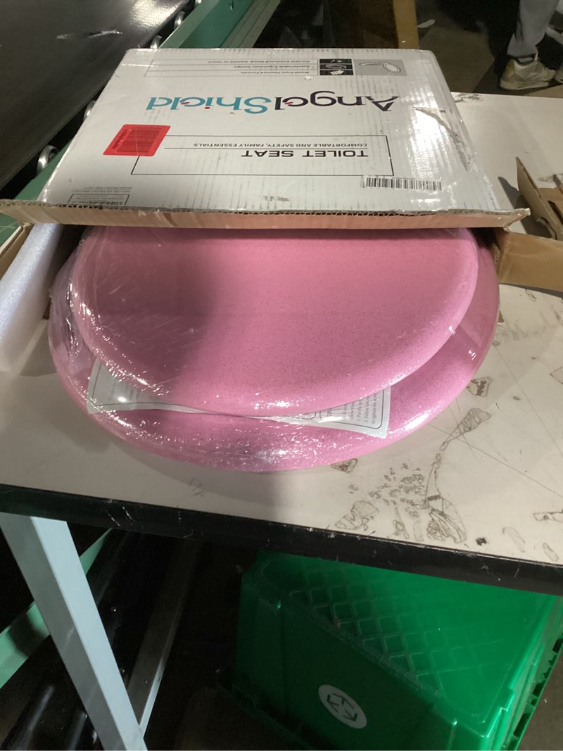 Condition photo showing New/Like New for angol shiold glitter toilet seat molded wood round toilet seat with quietly close and quick release hinges, easy to clean also easy to install (round 16.5'', pink) round 16.5‘’ pink