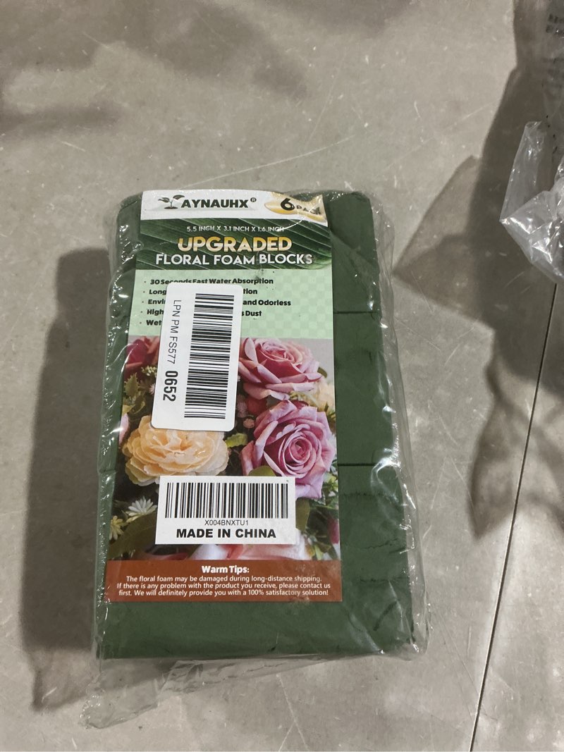 Condition photo showing As Is for upgraded 6 pack floral flower foam blocks, green plant foam for flower arrangements, wet & dry florist foam styrofoam for fresh and artificial flowers (5.5"l x 3.1"w x 1.6"h)