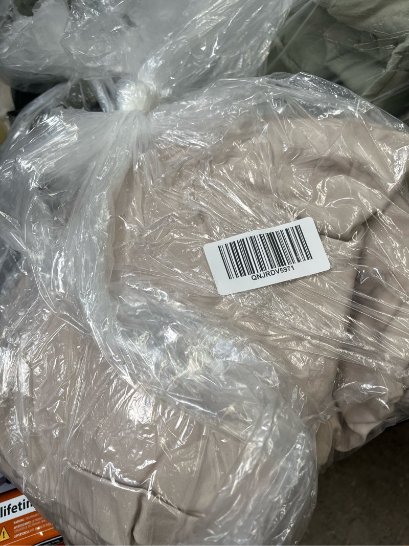 Condition photo showing Good Condition for bamboo sheet set, king, sand