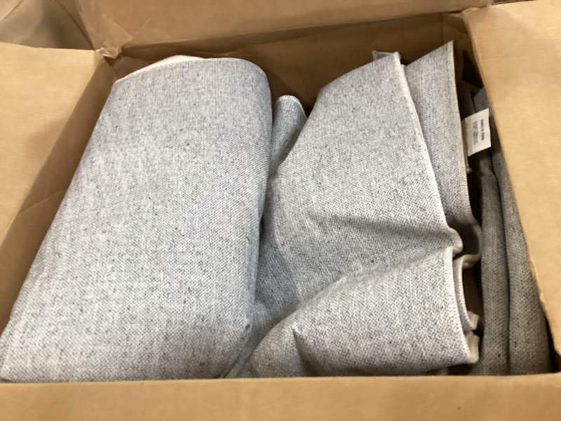 https://lotting-media.assets.bidfta.com/lotting_36eda0bb-a348-4042-aba9-d4b0a70d0549