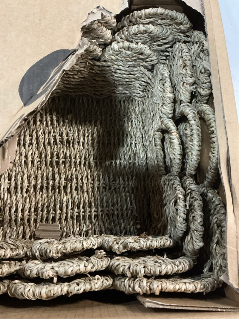Condition photo showing New/Like New for Elegant Scalloped Wicker Basket Set with Handles | Handwoven Seagrass Baskets for Nursery, Bathroom, and Living Room Decor Scalloped Edge Basket Shelf Decorative (Sea Grass)
