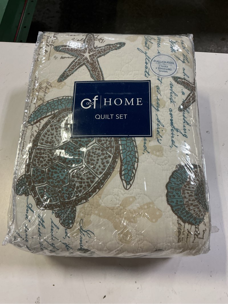 Condition photo showing New/Like New for c&f home amber sands full/queen 3 piece cotton quilt set summer beach ocean coastal starfish seaturtle reversible machine washable lightweight bedspread coverlet full/queen 3 piece set blue