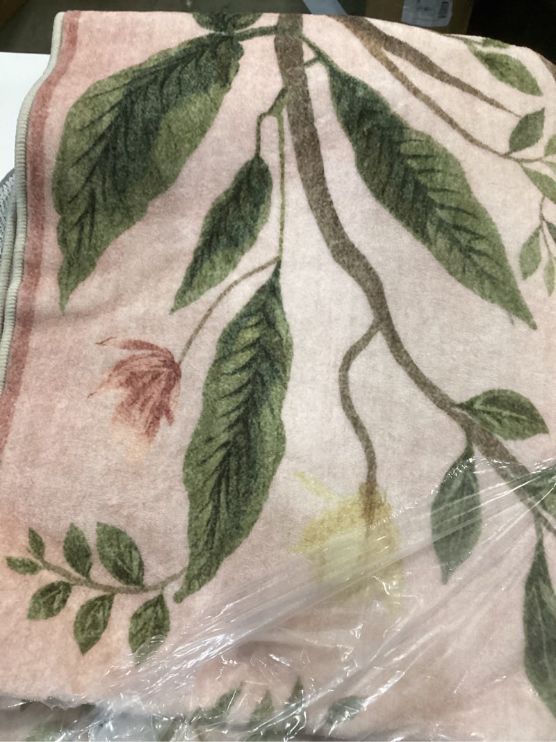 Condition photo showing Good Condition for Collive Washable Area Rugs for Living Room, 5x7 Pink Rugs for Bedroom Girls, Floral Botanical Flourishing Vines Rug Soft Non-Slip Stain Resistant Boho Carpet for Nursery Dining Room Office Pink 5'x7'(Rectangular)