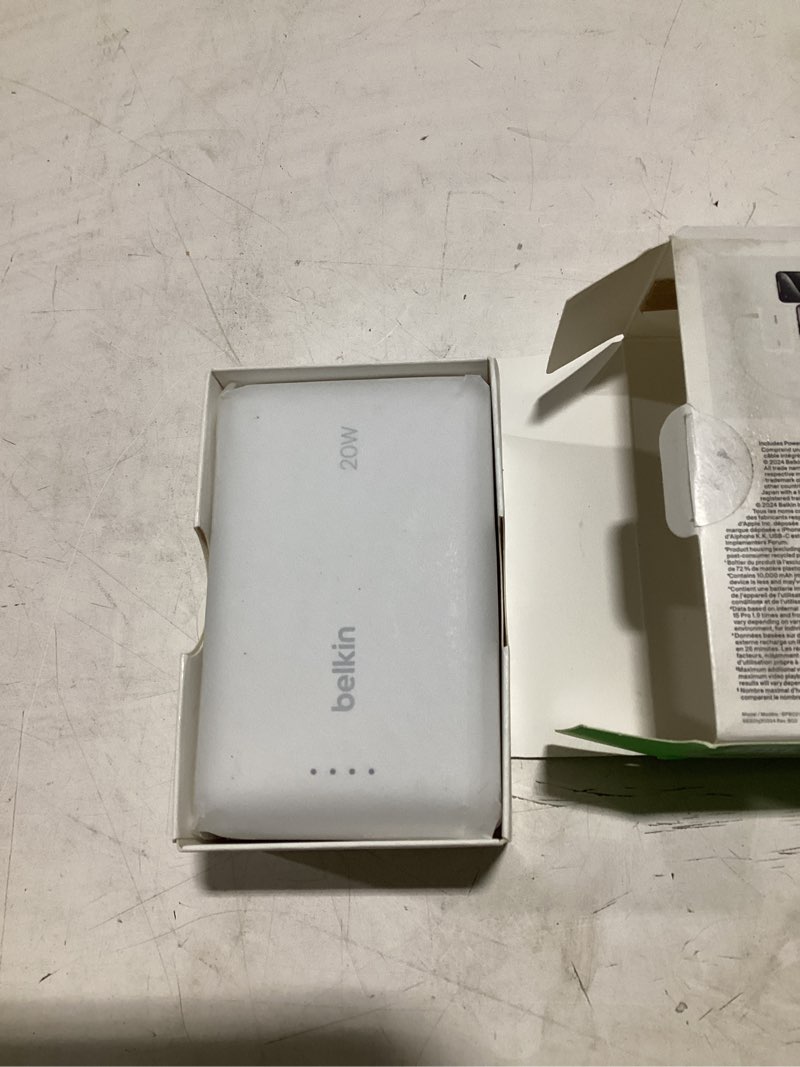 Condition photo showing Good Condition for belkin boostcharge power bank 10k with integrated cable