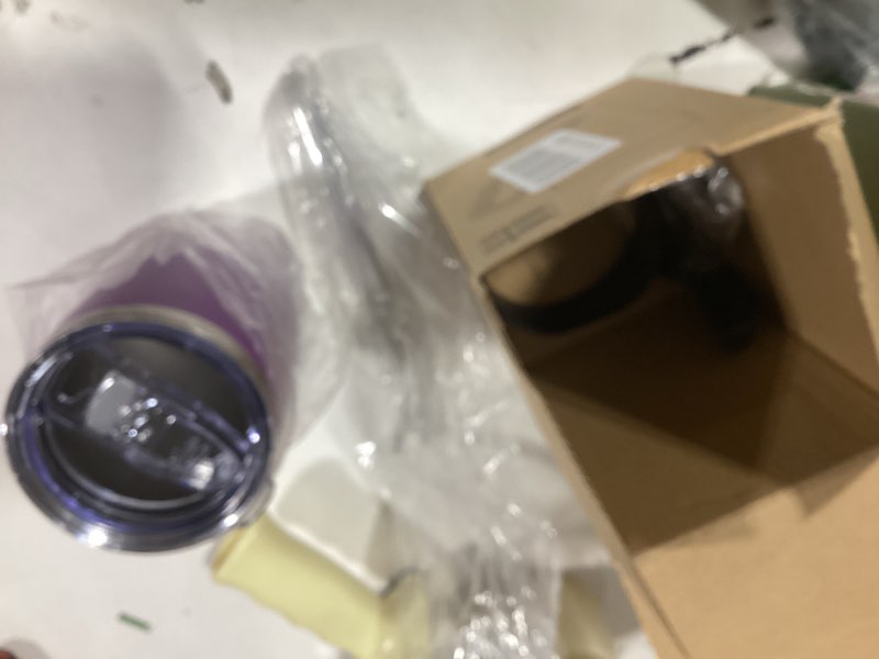 Condition photo showing Good Condition for WETOWETO 20oz Tumbler with 2 lids and 2 straws, Stainless Steel Vacuum Insulated Water Coffee Tumbler Cup, Double Wall Powder Coated Spill-Proof Travel Mug Thermal Cup (Purple, 1 Pack) A2-Purple Tumbler, Handle, 2 Lids, Straw
