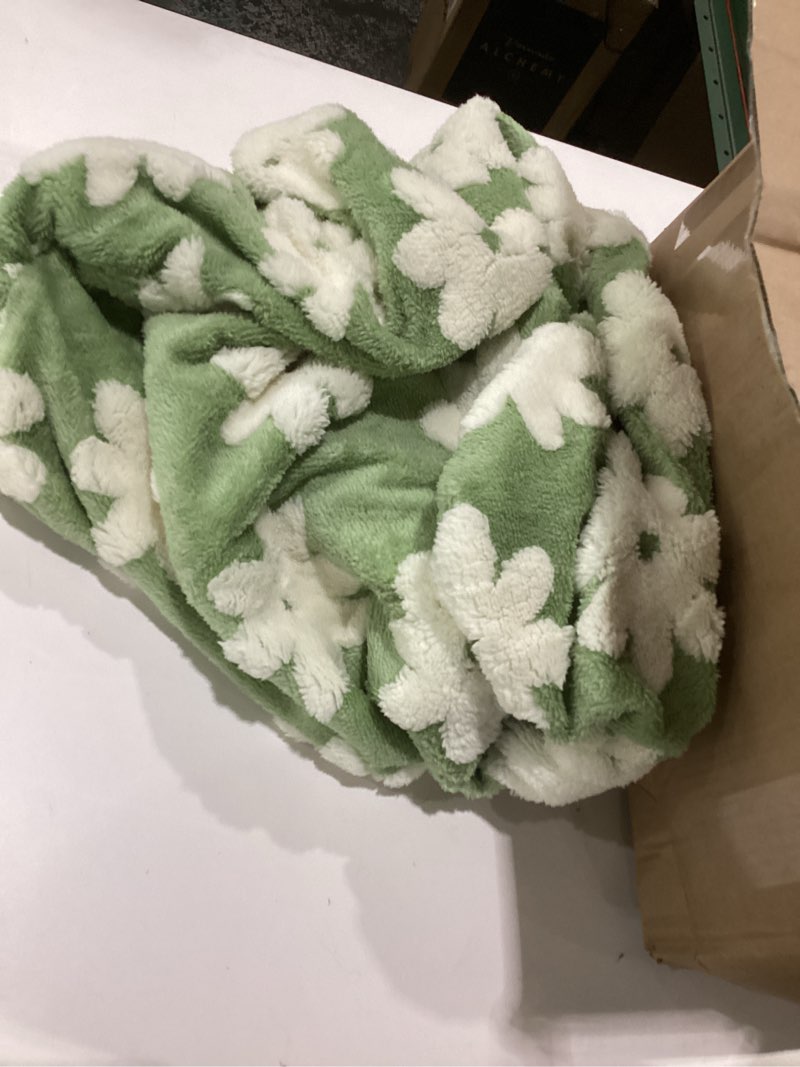 Condition photo showing As Is for lesure shown on tv donut large dog bed - xl washable round sofa indoor anti-anxiety calming gift for pets, orthopedic home decor cute bed with jacquard shaggy plush & anti slip bottom, 36 inch, green 36.0"l x 36.0"w x 8.0"th flower garden green