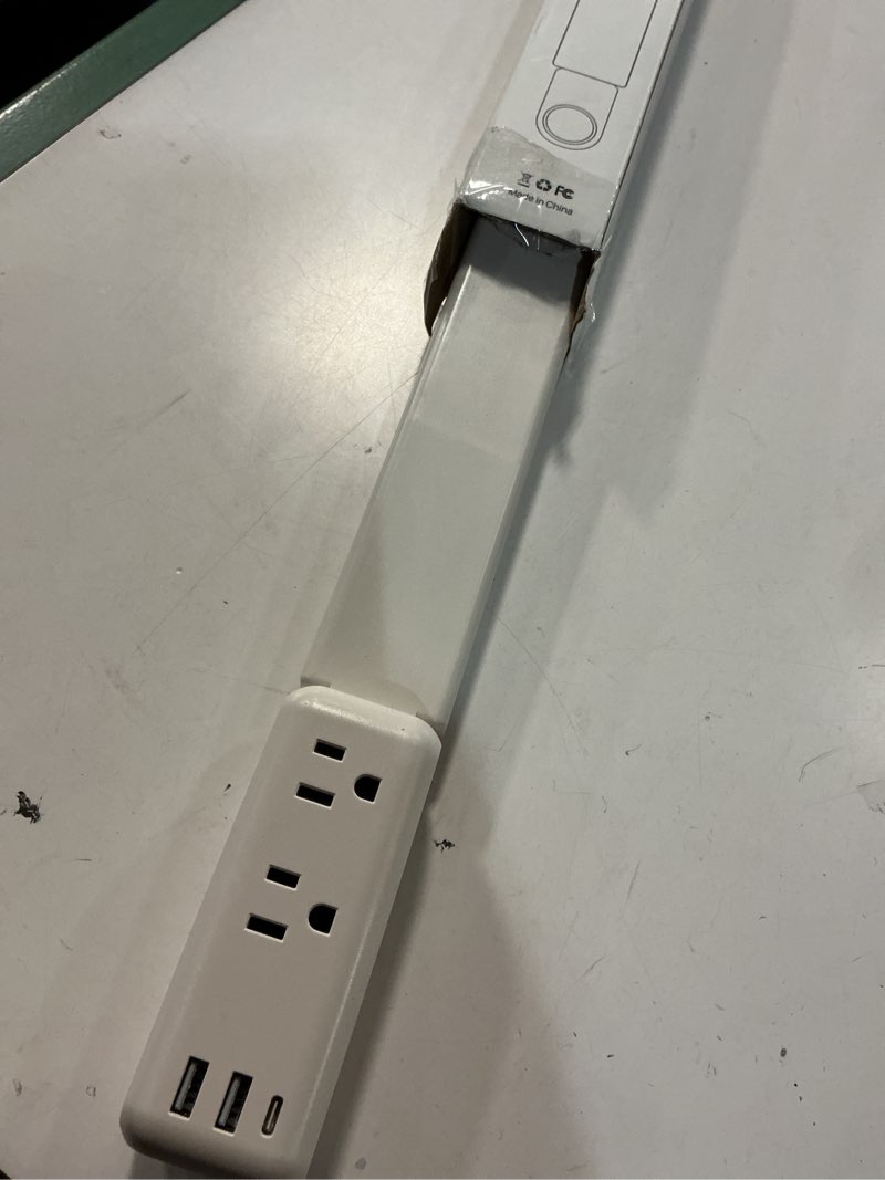 Condition photo showing Good Condition for outlet extender stick 22"-34" with 2 ac outlets & usb-a,usb-c ports,180°rotating wall plug socket access hard-to-reach extension cord extender behind nightstand,sofa (1 pack)
