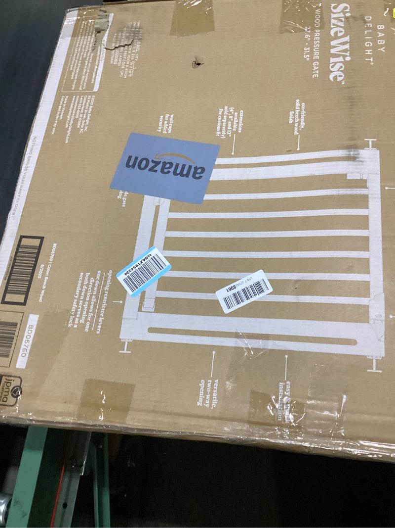 Condition photo showing Good Condition for baby delight sizewise™ wood pressure mounted safety gate 27.6"-31.5" | extra-wide passage | auto-close two-way opening | easy installation | pefc certified beech wood (28.7" passage) 27.6"-31.5" pressure-mounted gate