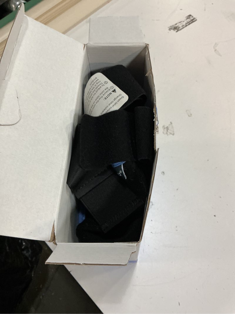 Condition photo showing Good Condition for Velpeau Arm Sling Shoulder Immobilizer for Women and Men, fit Left or Right Arm - Rotator Cuff Support Brace - Medical Sling for Shoulder, Clavicle, Elbow Injury (Comfort type, Large: Bust 33.5?-41?) Large (Pack of 1) Comfort Version