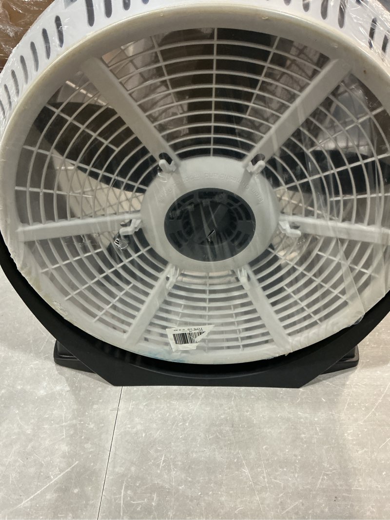 Condition photo showing New/Like New for lasko wind machine 20\" 3-speed pivoting head air circulator fan