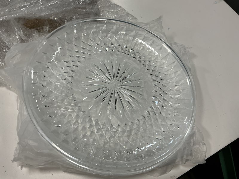 Condition photo showing Good Condition for fumete 6 pcs round plastic serving platters clear plastic serving tray acrylic crystal flan plates for food cake cookie fruits birthday wedding party supplies(12 inch)