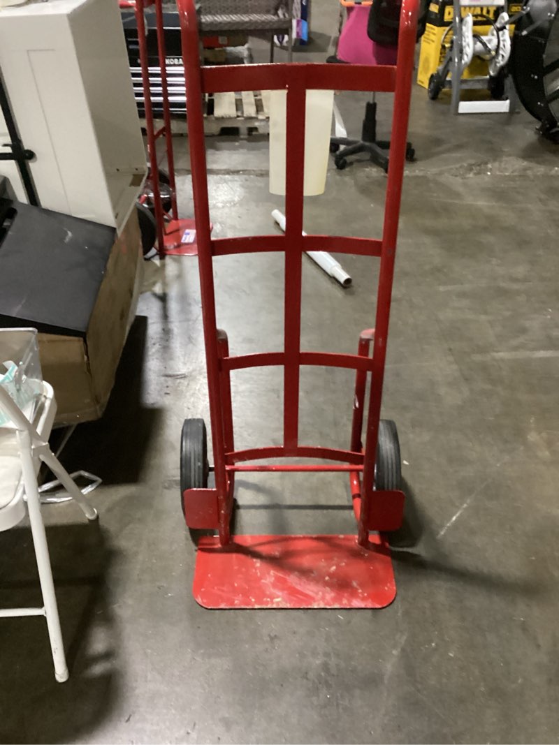 Condition photo showing Good Condition for heavy duty hand truck with reinforced noseplate